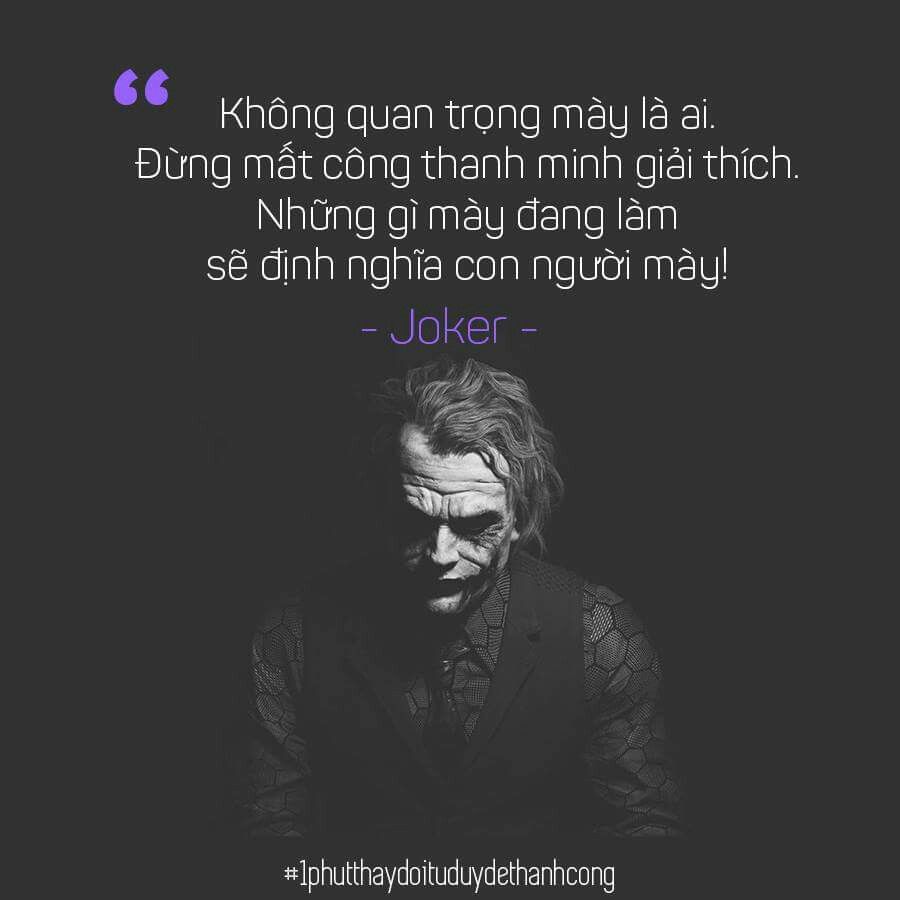 Ảnh Joker buồn trong không gian tăm tối đầy ám ảnh